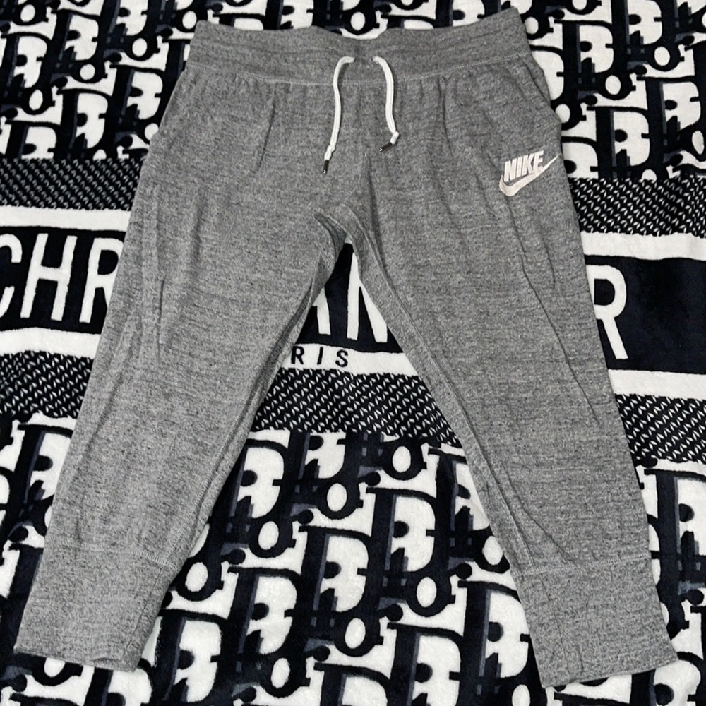 Nike Vintage Gym Capri